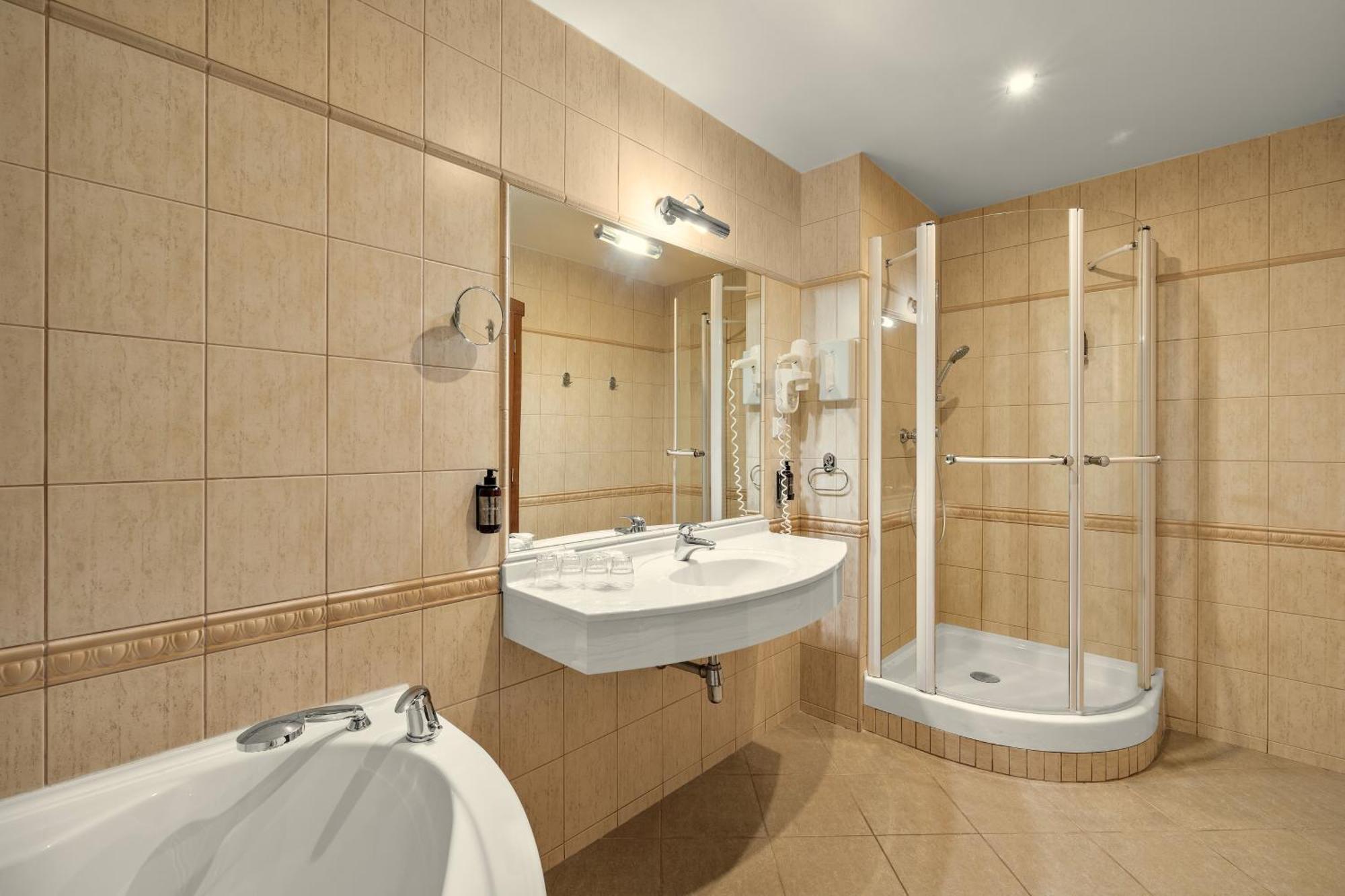 Wellness Hotel Windsor Špindlerŭv Mlýn Dış mekan fotoğraf